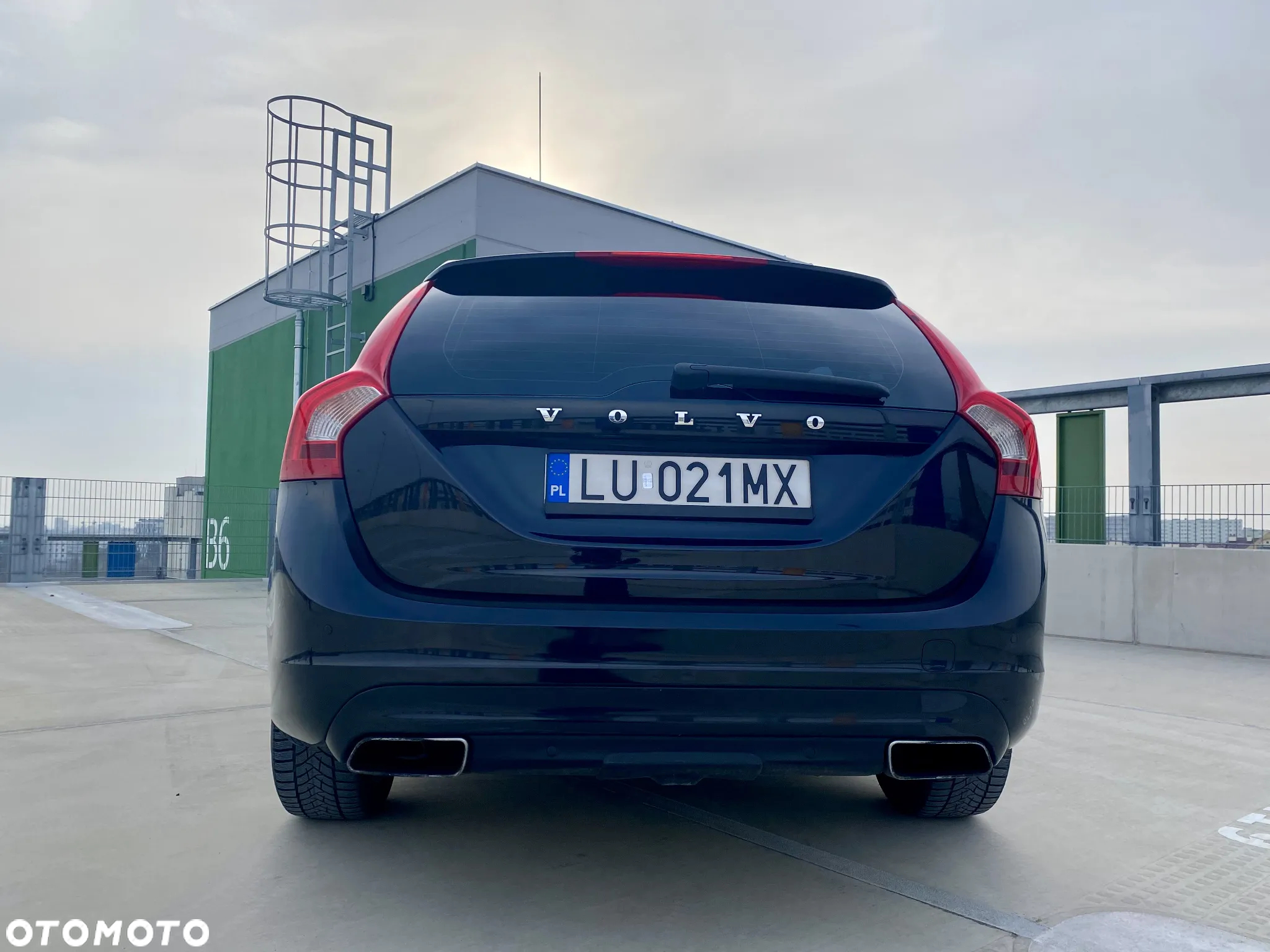 Volvo V60 D4 Kinetic - 6