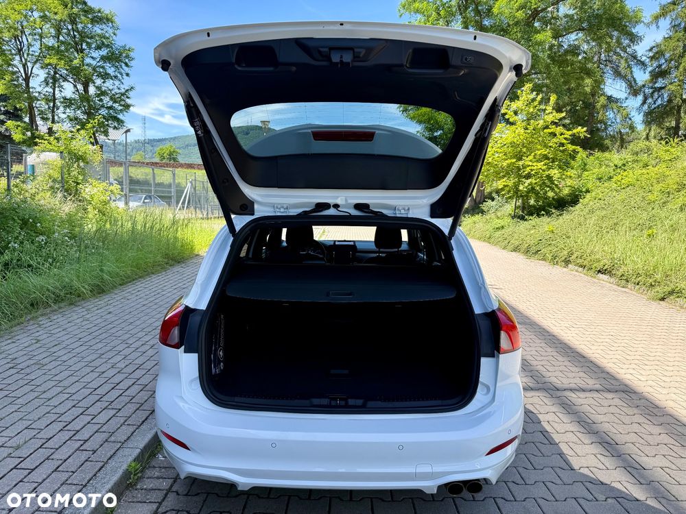Ford Focus 1.5 EcoBoost STart-Stopp-System ST-LINE - 37