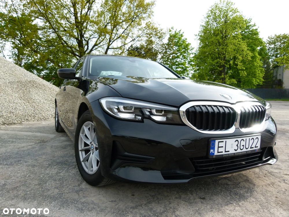 BMW Seria 3 320d Efficient Dynamics - 8