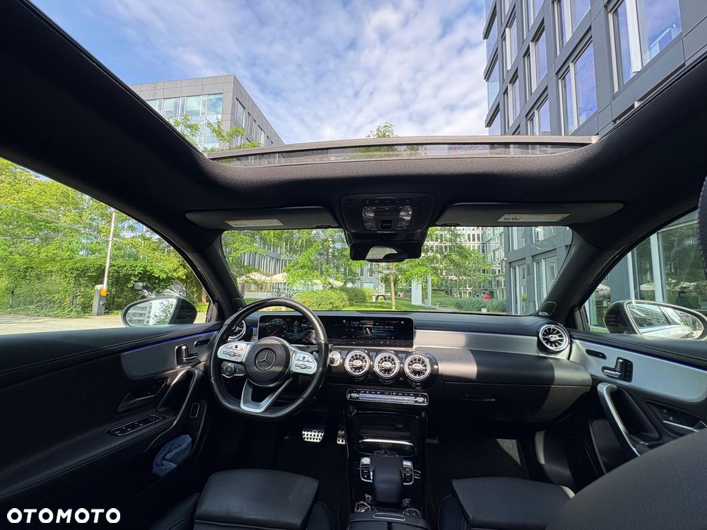 Mercedes-Benz Klasa A 220 AMG Line 7G-DCT - 11