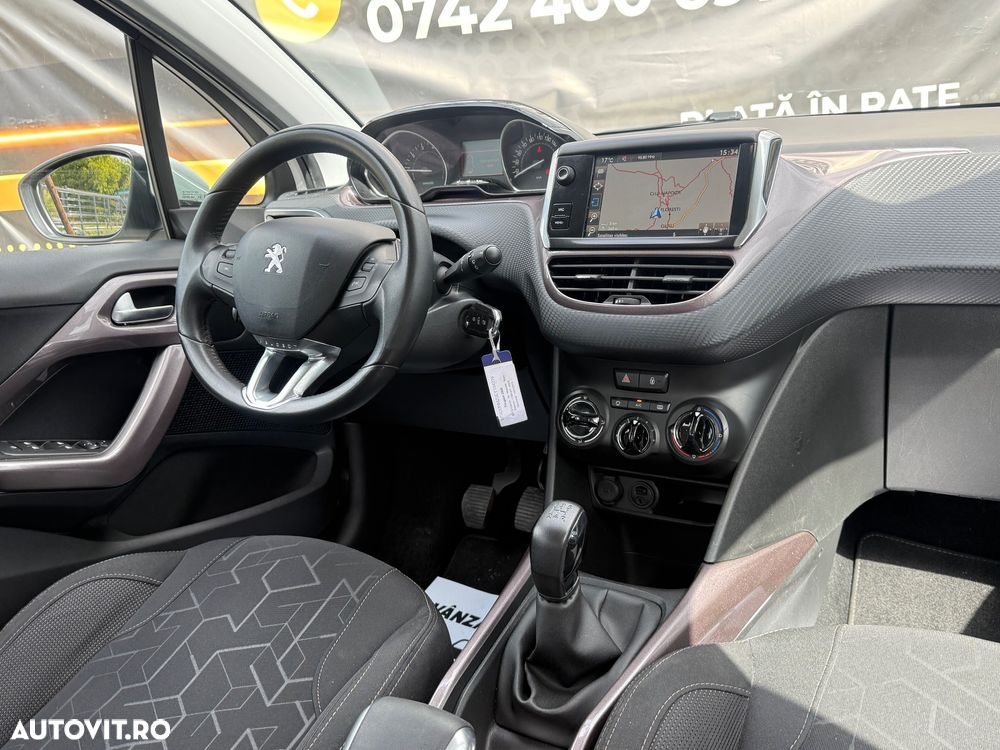 Peugeot 2008 ver-1-2-l-puretech-stt-active - 5