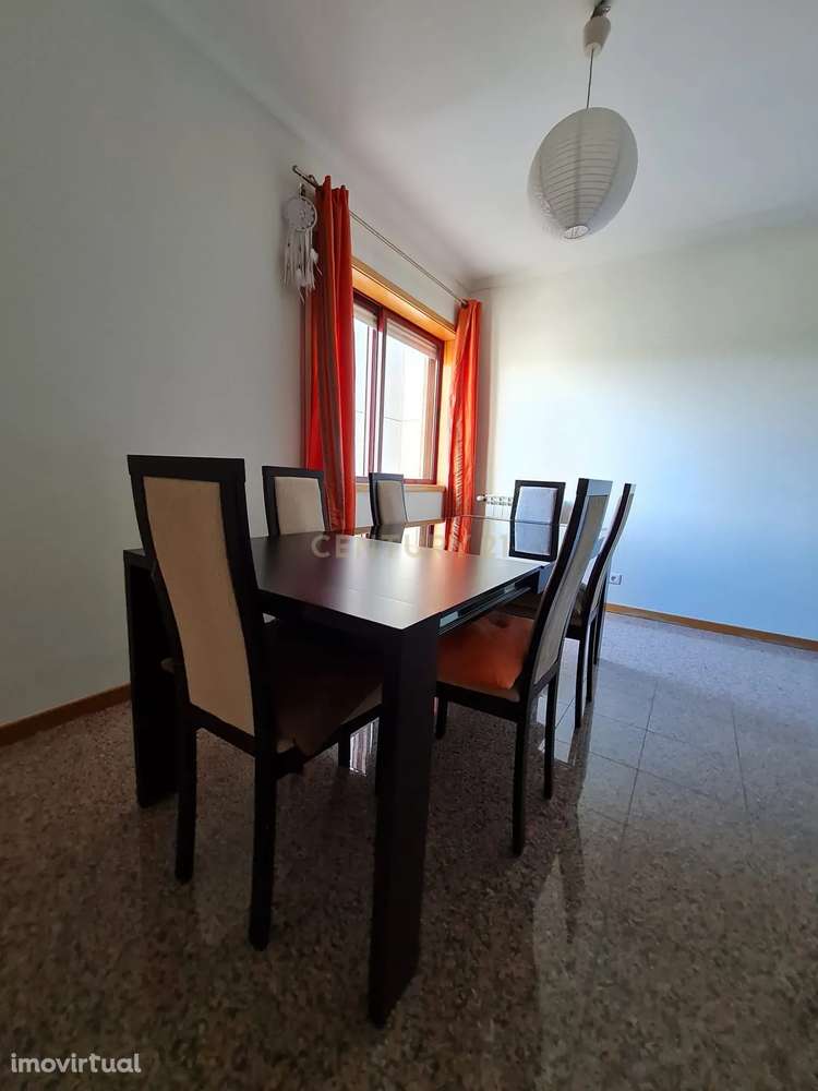 T2 junto à Praia da Granja - Grande imagem: 4/16