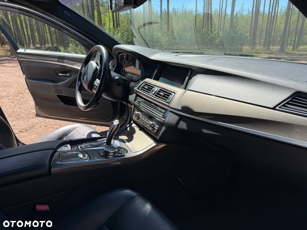 BMW Seria 5 530d Modern Line - 21