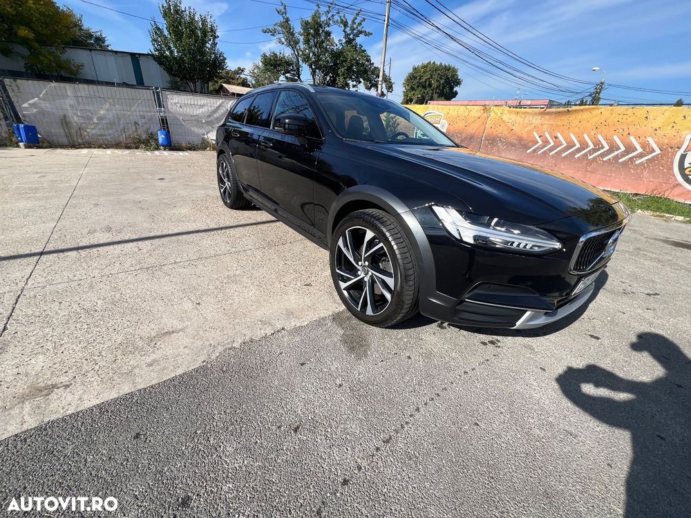 Volvo V90 - 2