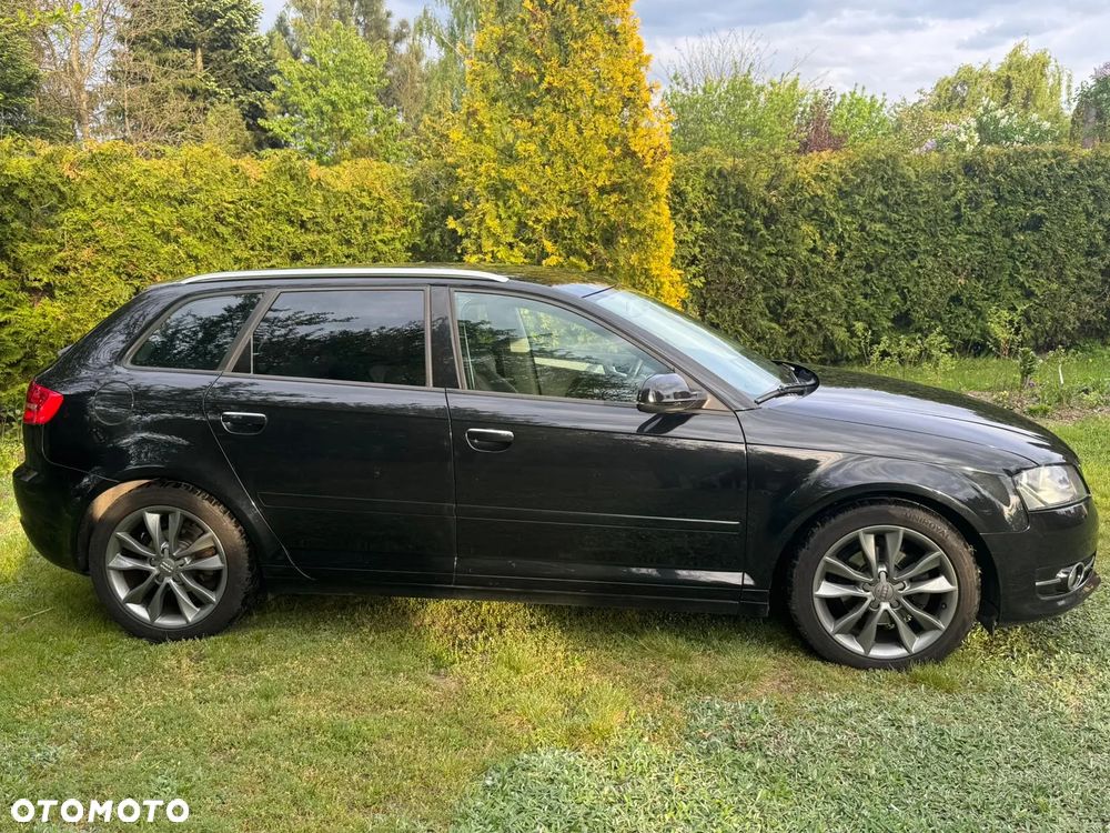 Audi A3 Sportback 1.6 TDI Ambiente - 5