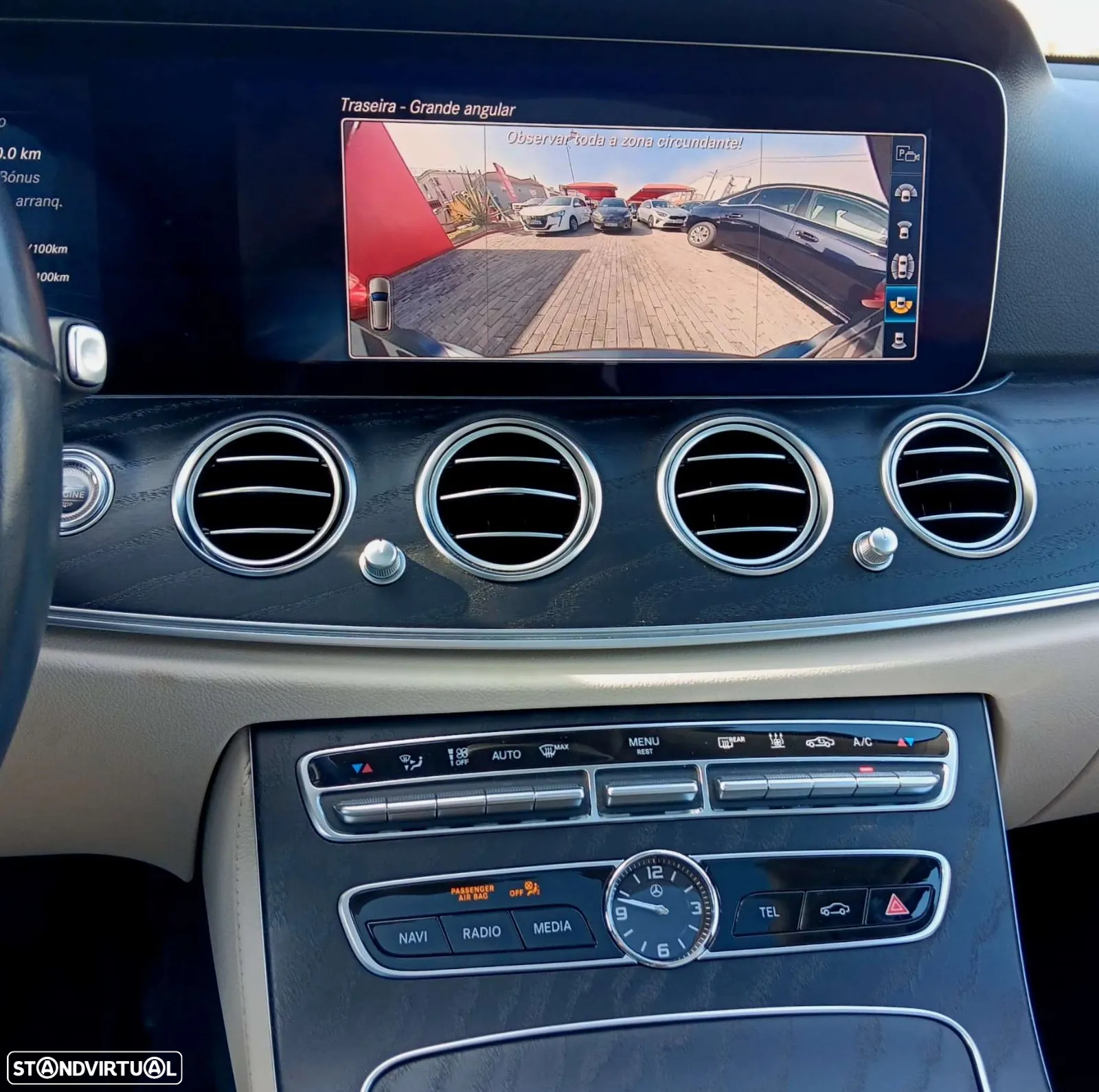 Mercedes-Benz E 300 de Avantgarde - 38