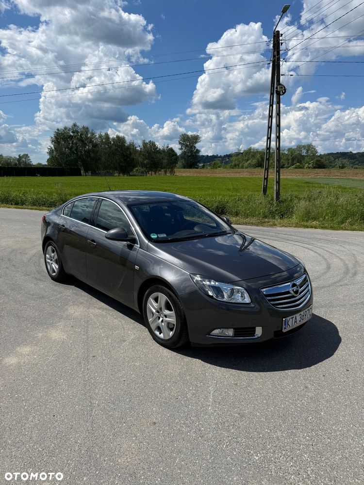 Opel Insignia 1.8 - 2