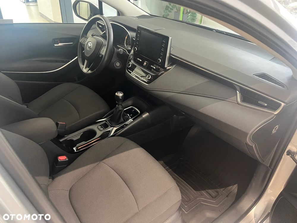 Toyota Corolla 1.5 Comfort - 10