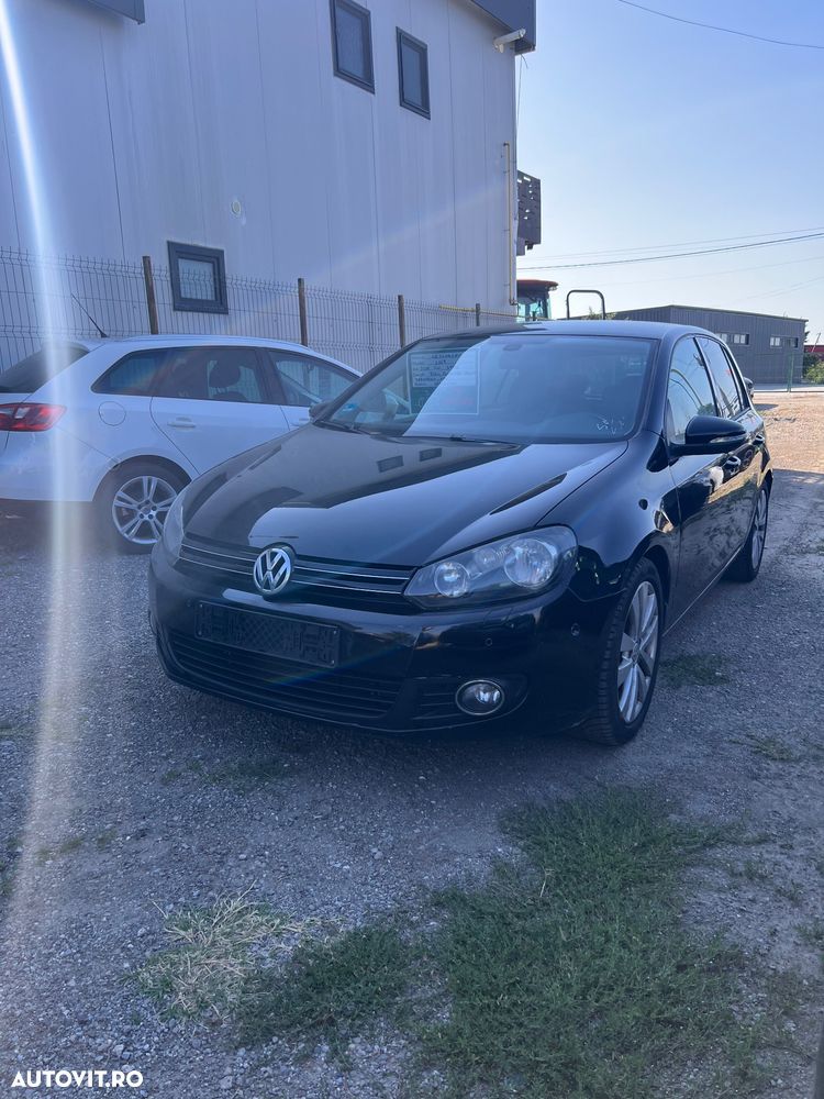 Volkswagen Golf - 3