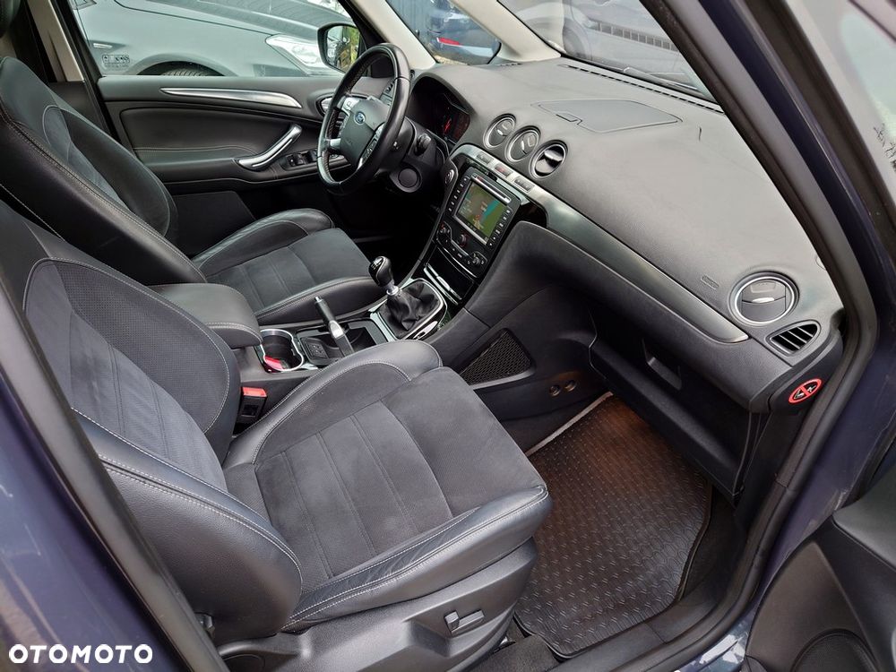 Ford Galaxy 2.0 TDCi Titanium - 14