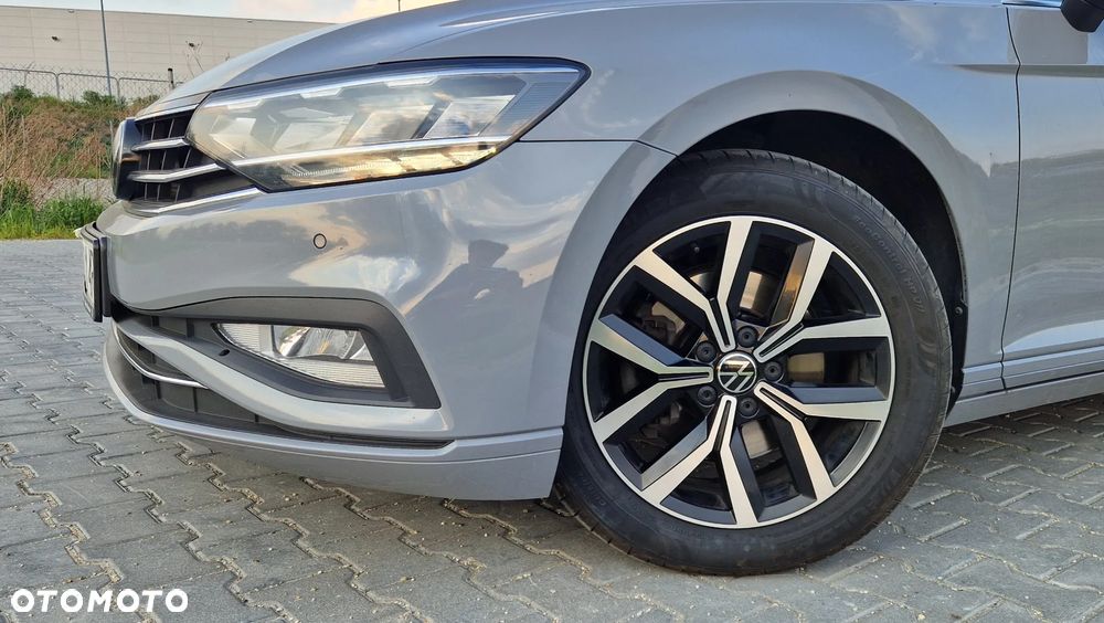 Volkswagen Passat 2.0 TDI EVO Business - 9