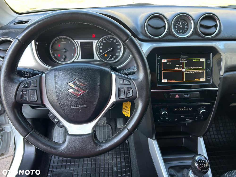 Suzuki Vitara 1.6 DDiS (4x2) Comfort+ - 21