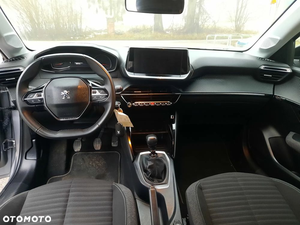 Peugeot 208 1.2 PureTech Style S&S - 11