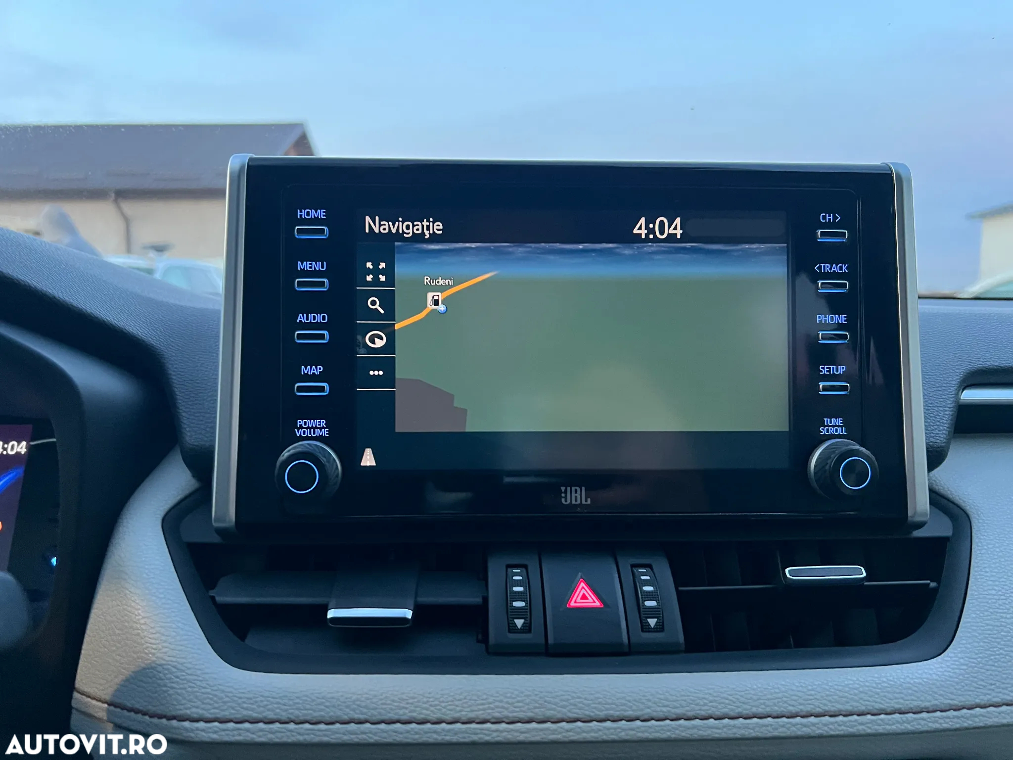Toyota RAV4 - 15