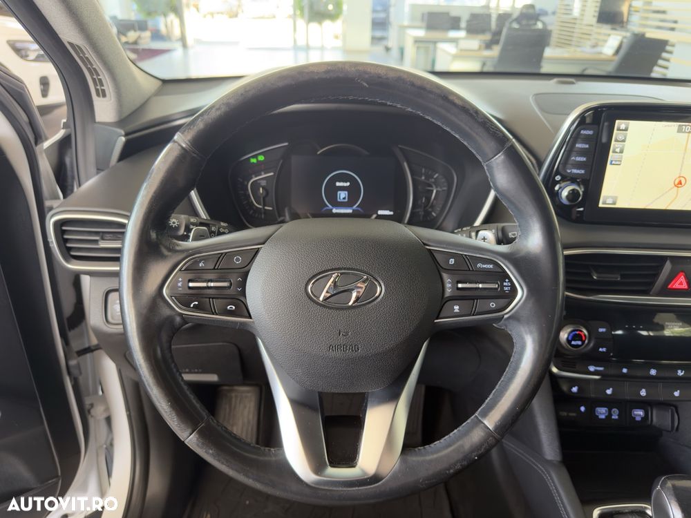 Hyundai Santa Fe 2.2 CRDi 4WD 8AT Luxury - 21