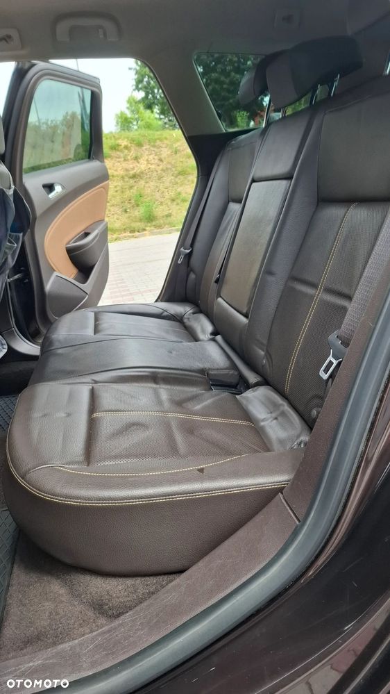 Opel Astra 1.4 Turbo Exklusiv - 16