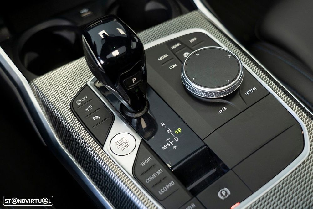 BMW 320 d Pack Desportivo M Auto - 46