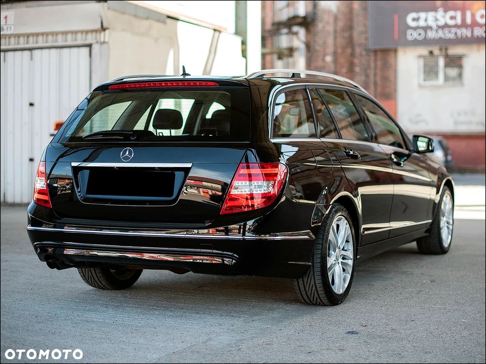Mercedes-Benz Klasa C 180 BlueEFFICIENCY 7G-TRONIC Avantgarde - 11