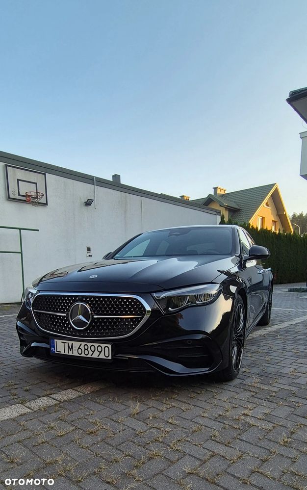 Mercedes-Benz Klasa E 300 9G-TRONIC AMG Line - 10