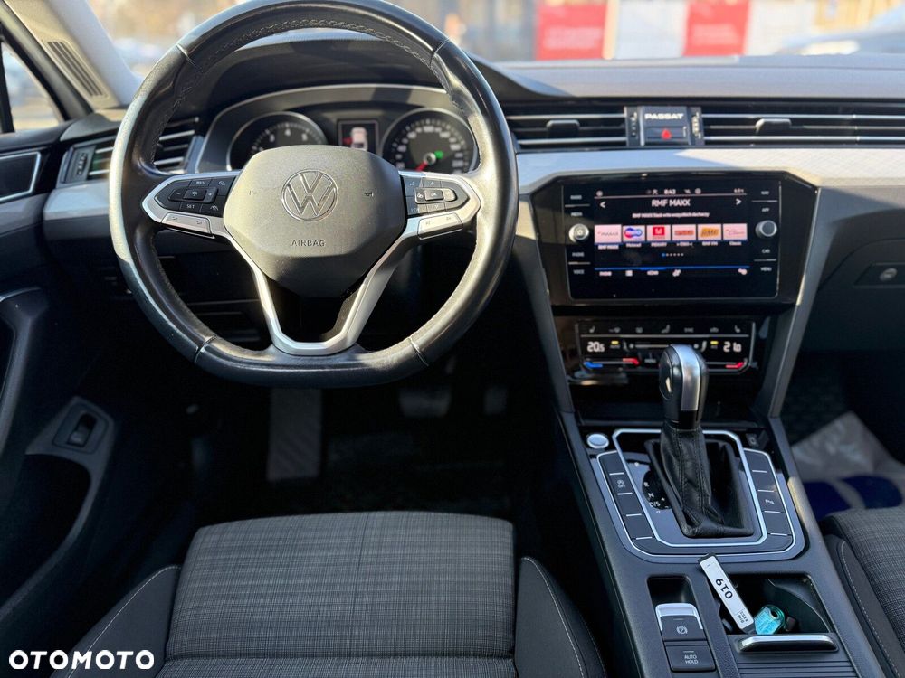 Volkswagen Passat 2.0 TSI Business DSG - 21