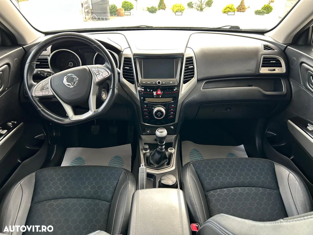 SsangYong Tivoli - 13