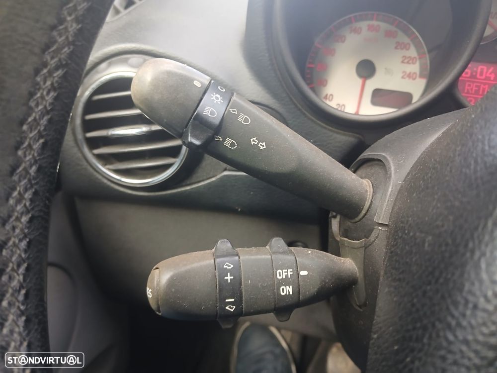 Alfa Romeo GT 1.9 JTD M-JET - 20