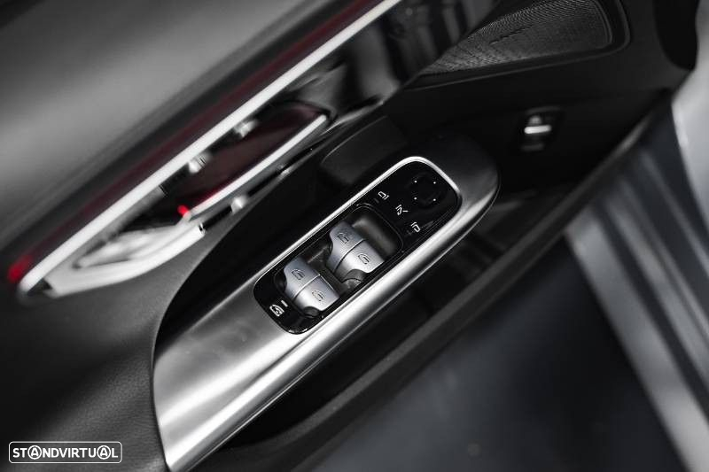 Mercedes-Benz C 300 d AMG Line - 31