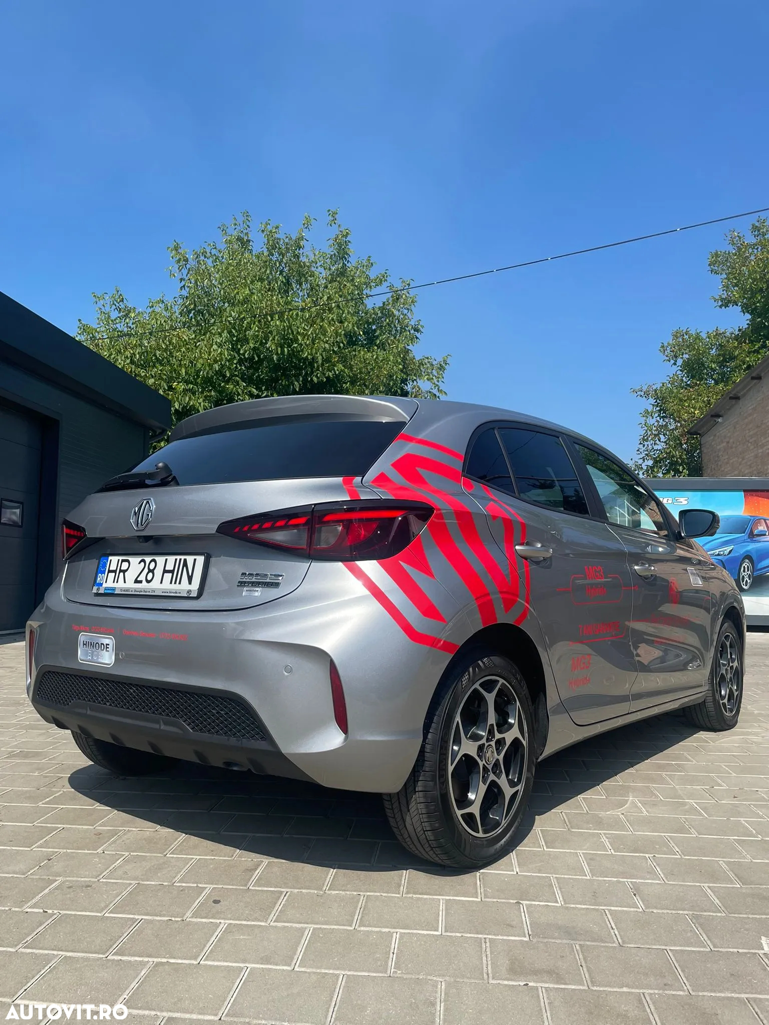 MG MG3 3 Hybrid+ Luxury - 8