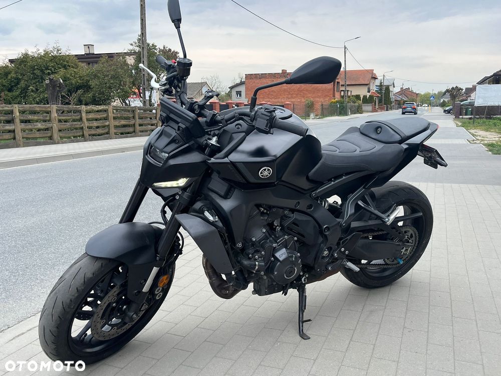 Yamaha MT - 3