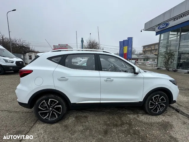 MG ZS - 2