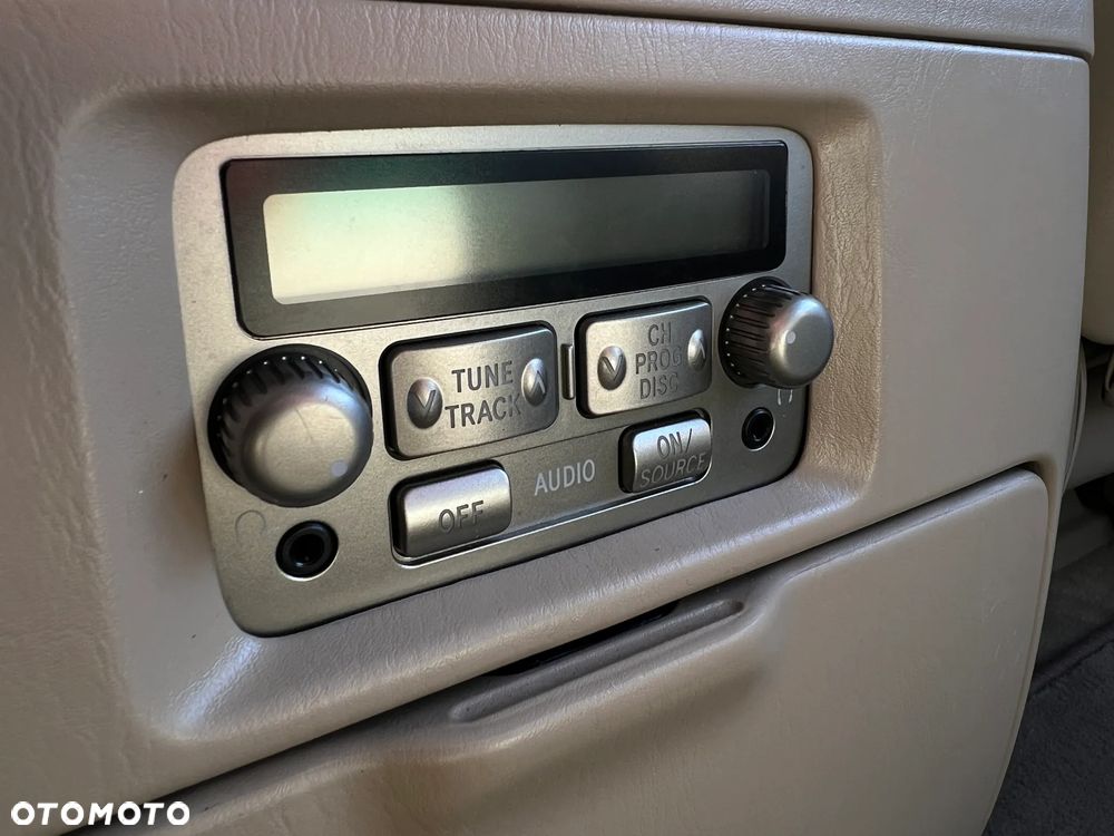 Toyota Land Cruiser 4.7 V8 Voyage Navi - 36