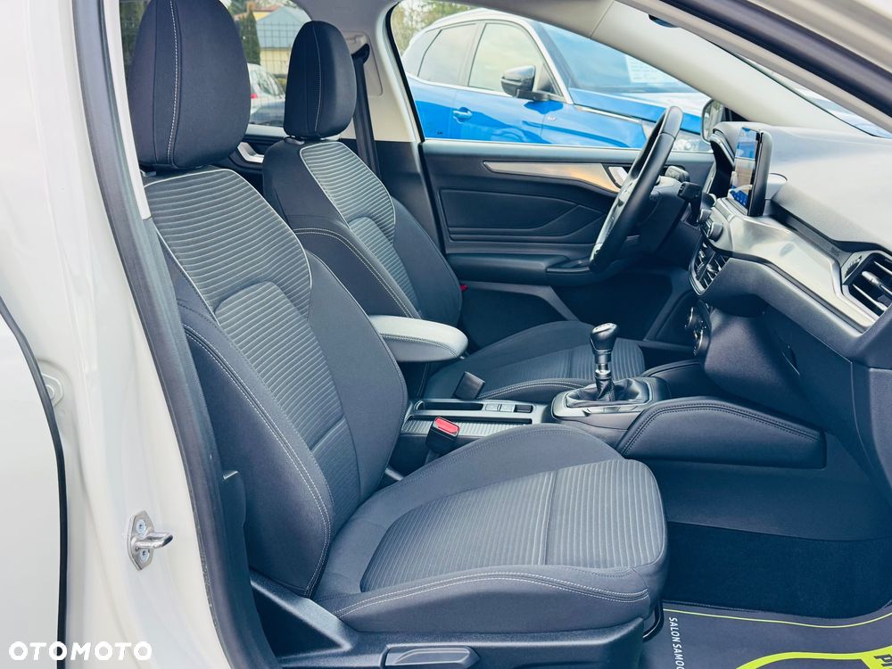 Ford Focus 1.5 EcoBlue STart-Stopp-System TITANIUM - 31