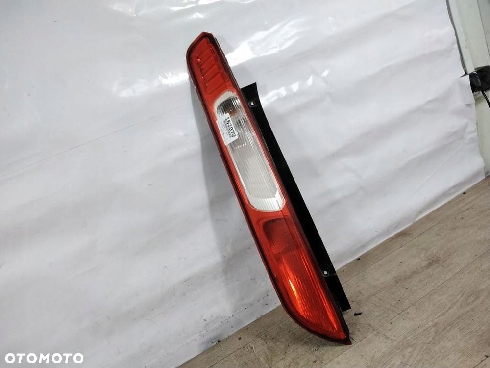 ford focus mk2 kombi lampa tył lewa - 1