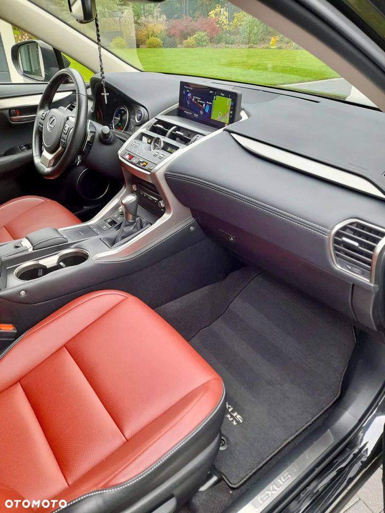 Lexus NX 300 Comfort AWD - 7