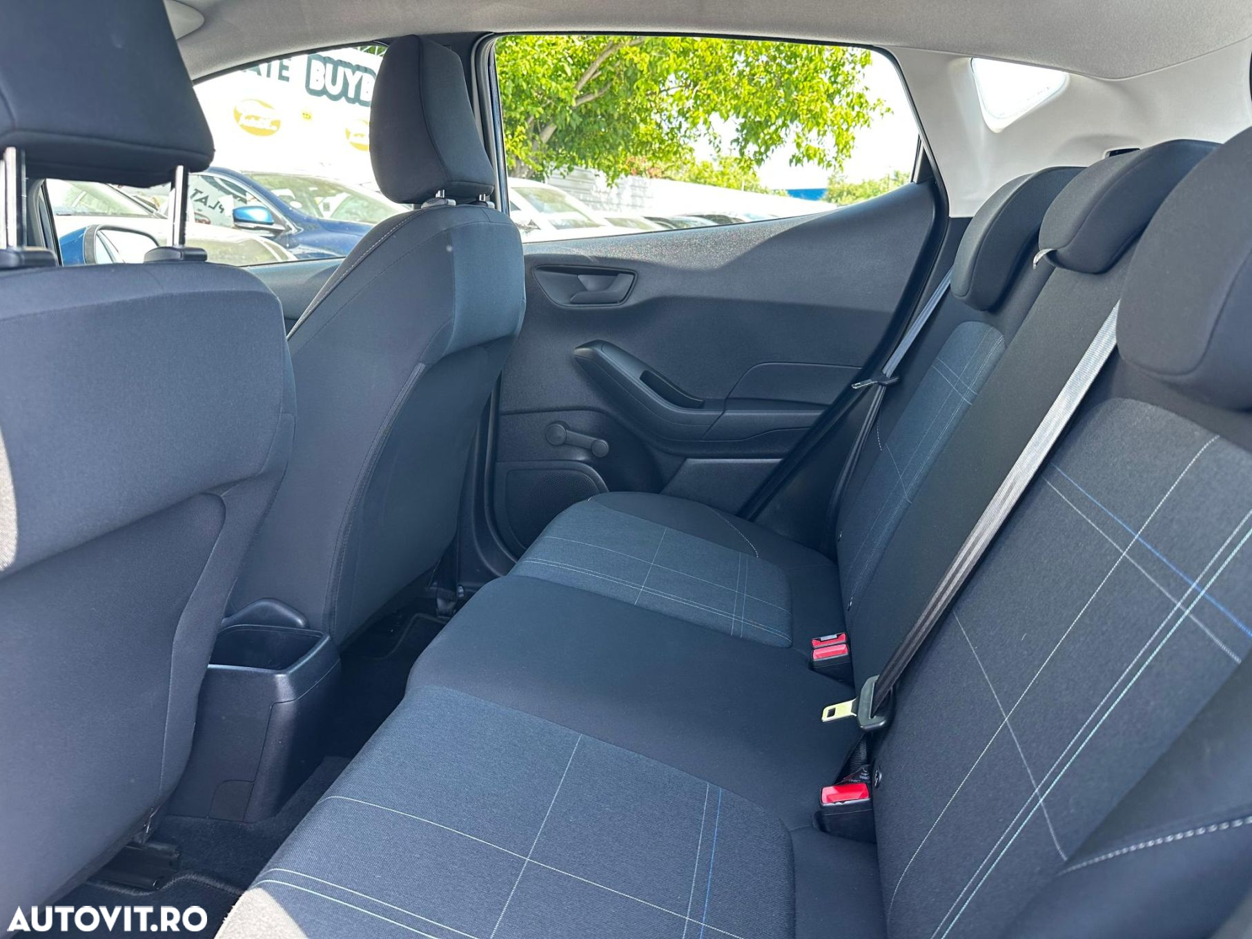 Ford Fiesta - 21