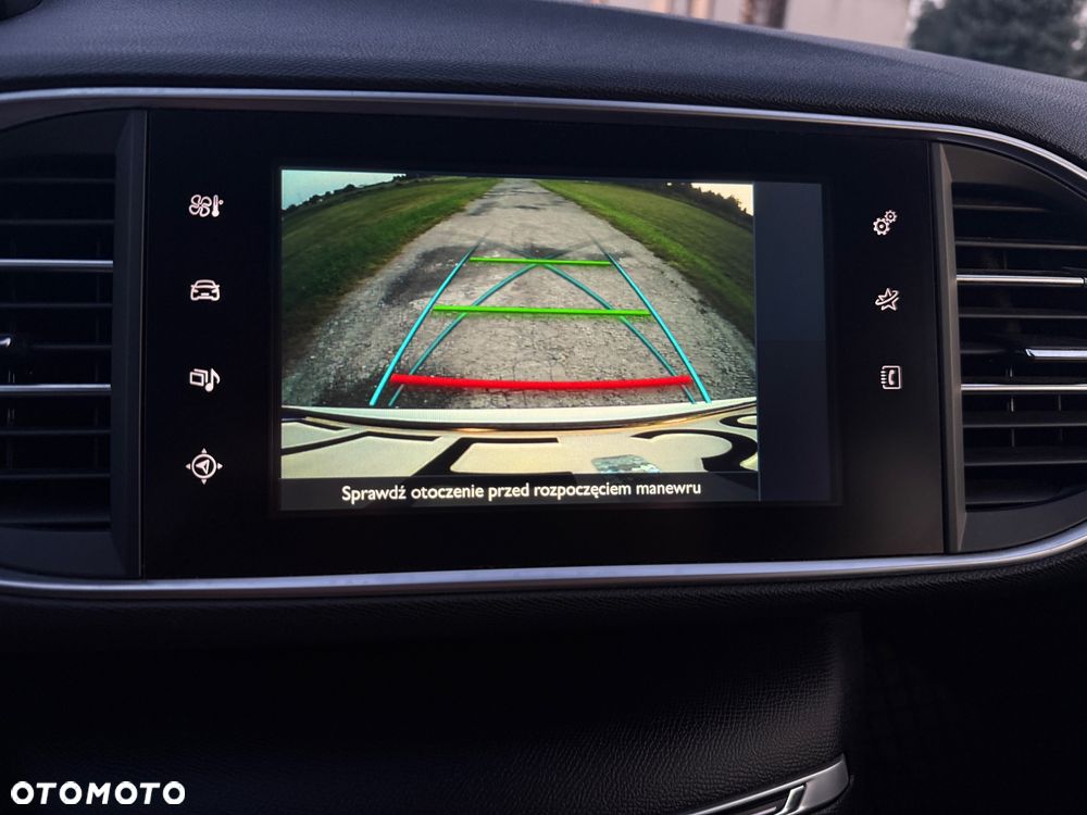 Peugeot 308 2.0 BlueHDi Allure S&S - 7