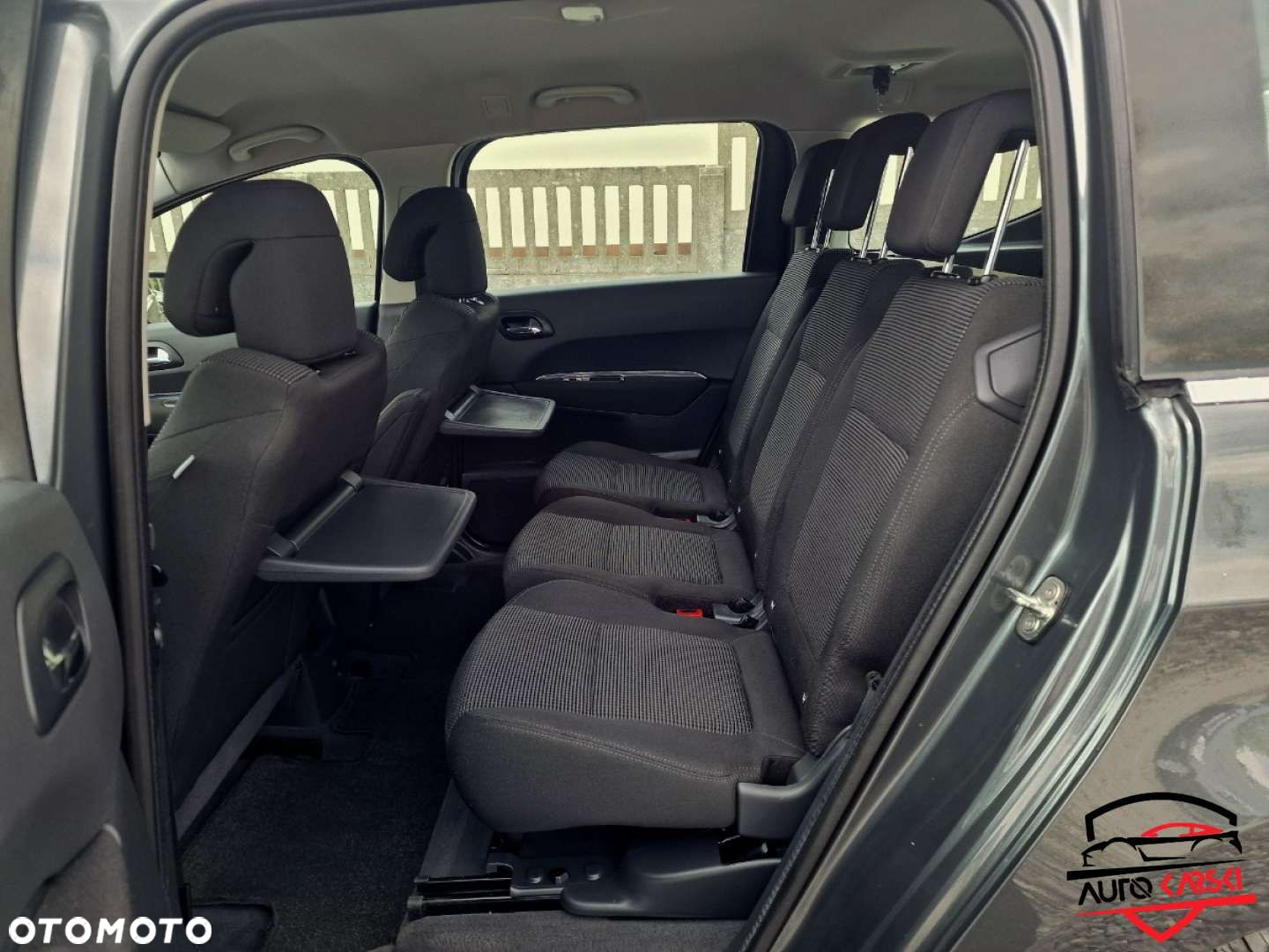 Peugeot 5008 - 26