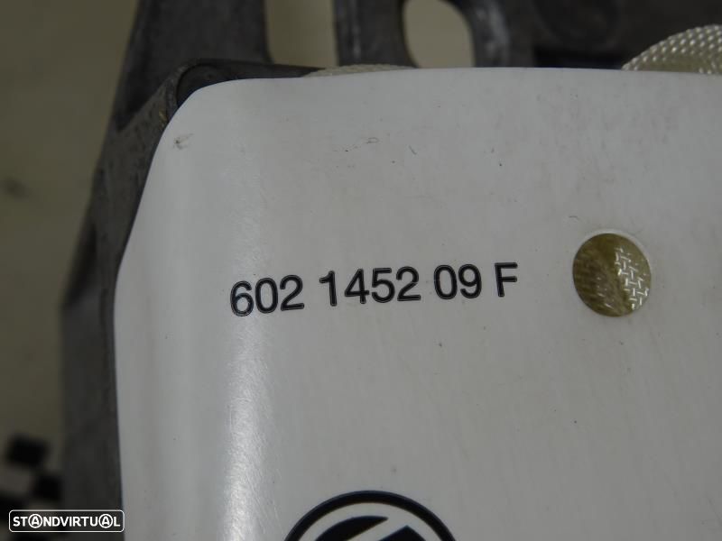 Airbag De Passageiro Volkswagen Golf V (1K1)  1K0880204k / 1K0 880 204 - 10