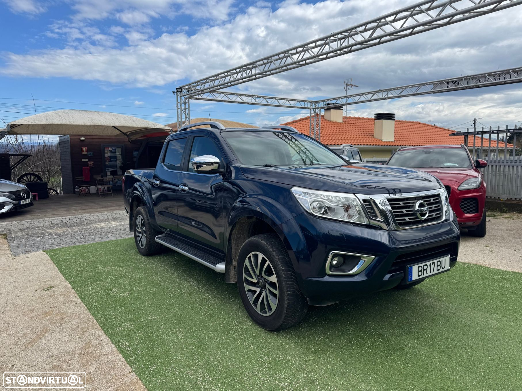 Nissan Navara DC 4x4 Auto Tekna - 10