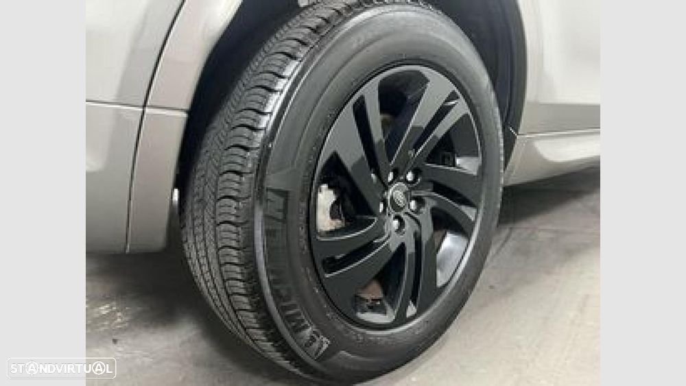 Land Rover Discovery Sport 1.5 I3 P300e AWD - 7