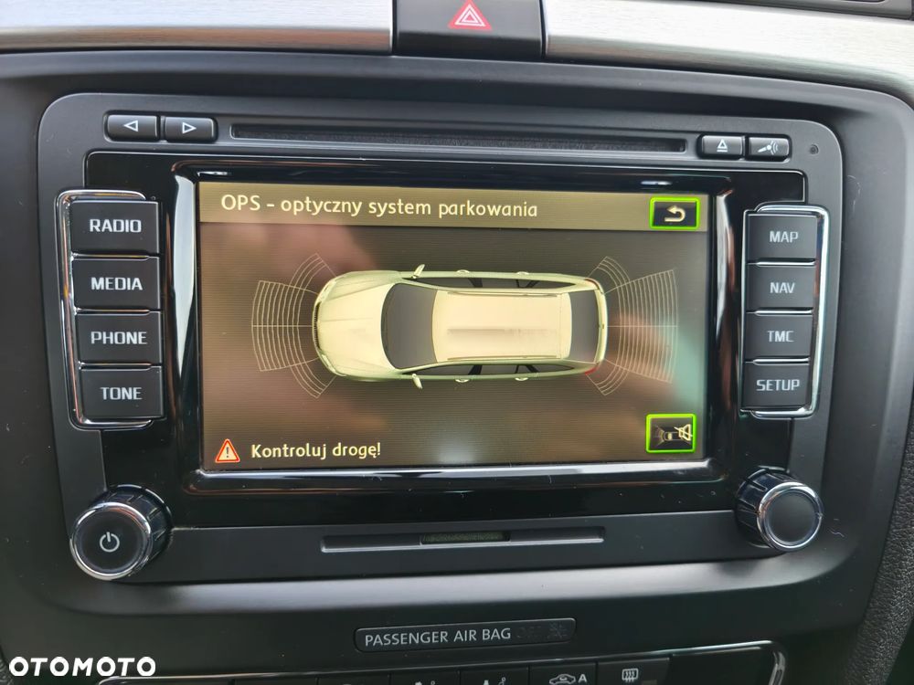 Skoda Superb 1.6 TDI GreenLine - 23