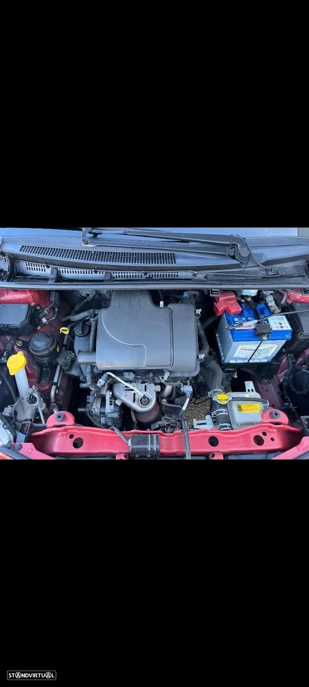 Toyota Yaris 1.0 VVT-i Sol High Pack - 16