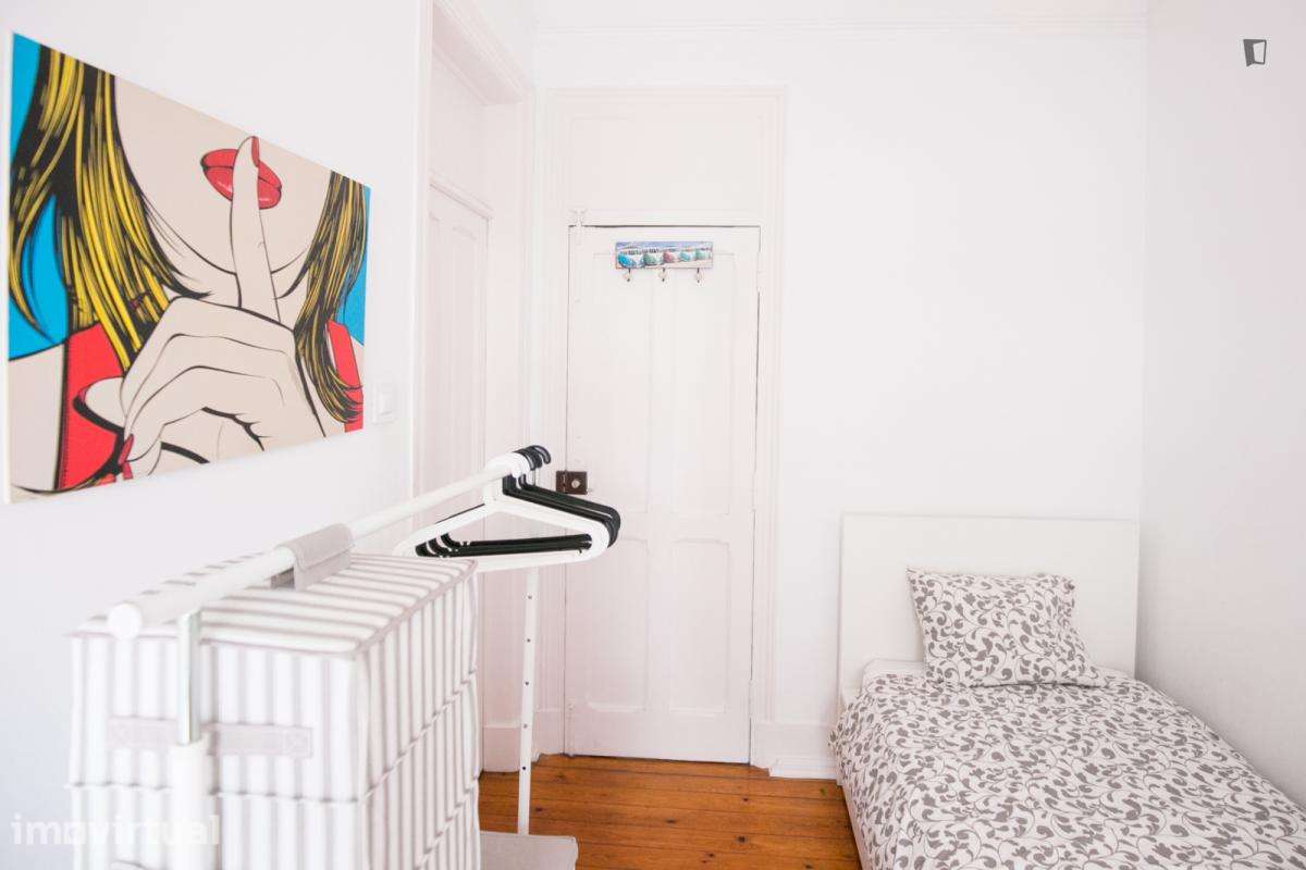 Quarto - localizado em Arroios Lisbon - Grande imagem: 5/15