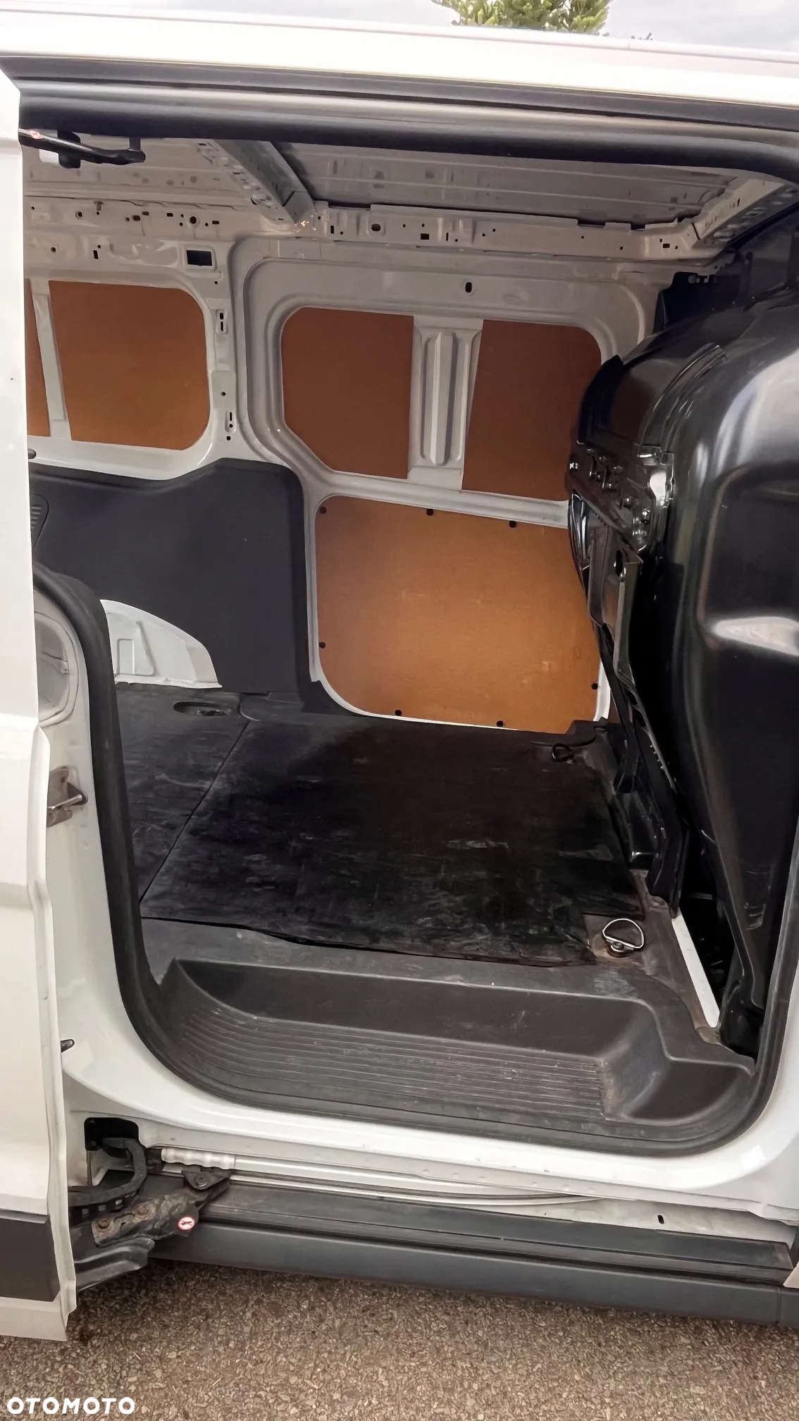 Ford TRANSIT CONNECT 1,5l TDCi 120KM M6 Trend Van 230 L2 - 9