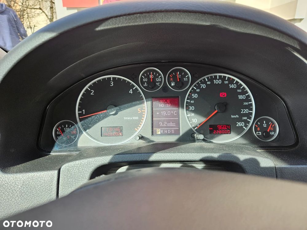 Audi A6 Allroad - 18