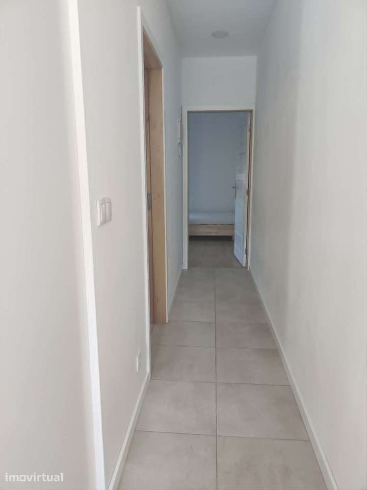 Moradia T2 Geminada em Vila Nova de Famalicão - Grande imagem: 5/12