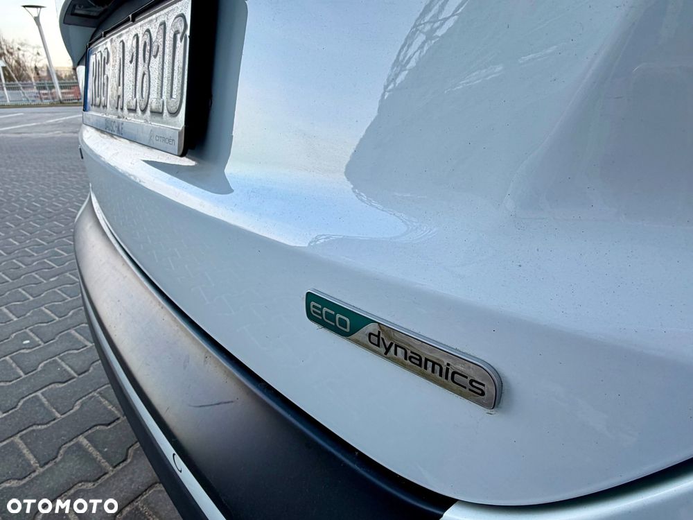 Kia Ceed - 23