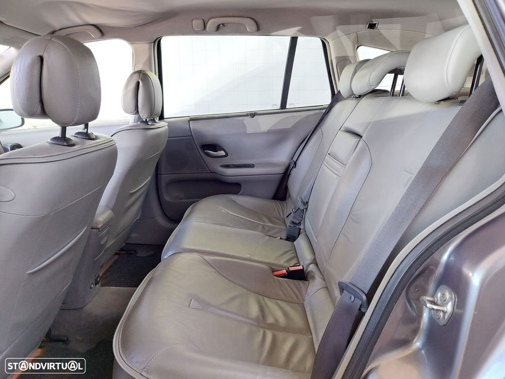 Renault Laguna Break 2.0 T Dynamique Edition - 8