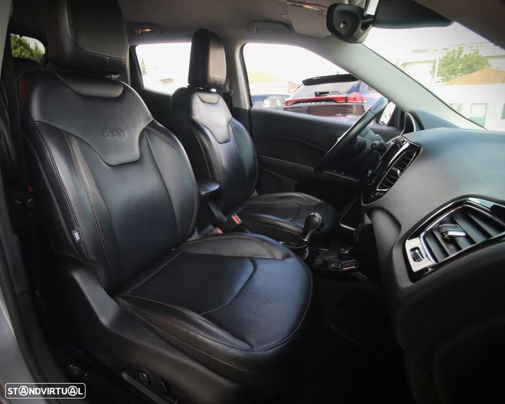 Jeep Compass 1.4 MA Limited Auto - 35
