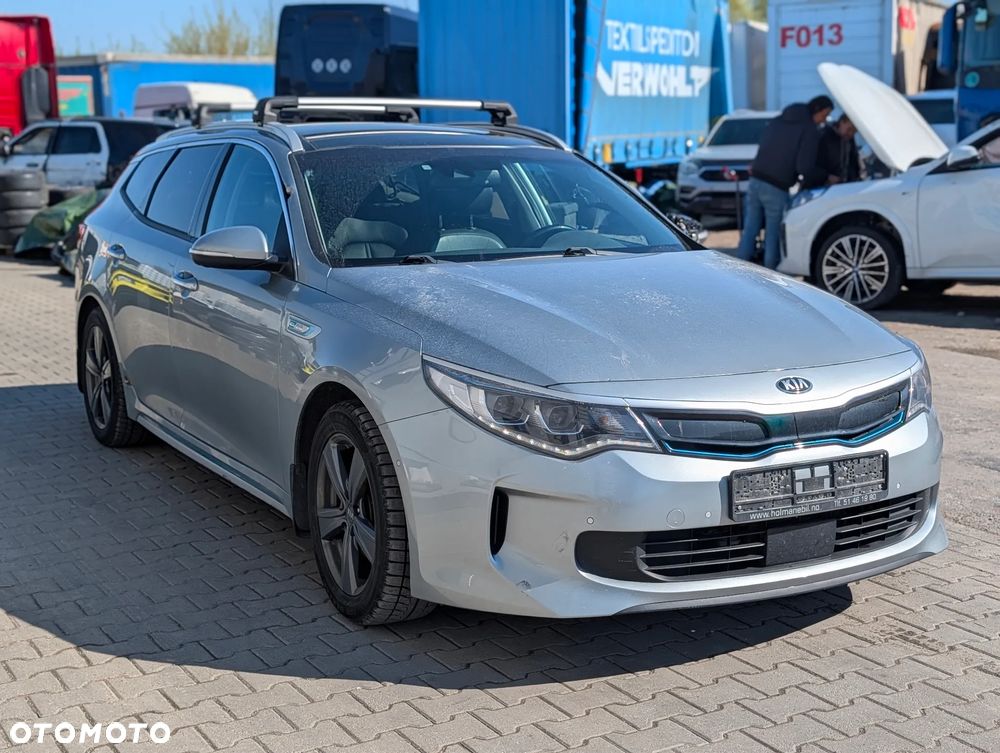 Kia Optima Plug-in Hybrid - 1